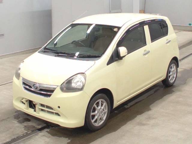 5019 DAIHATSU MIRA E S LA300S 2012 г. (CAA Tohoku)